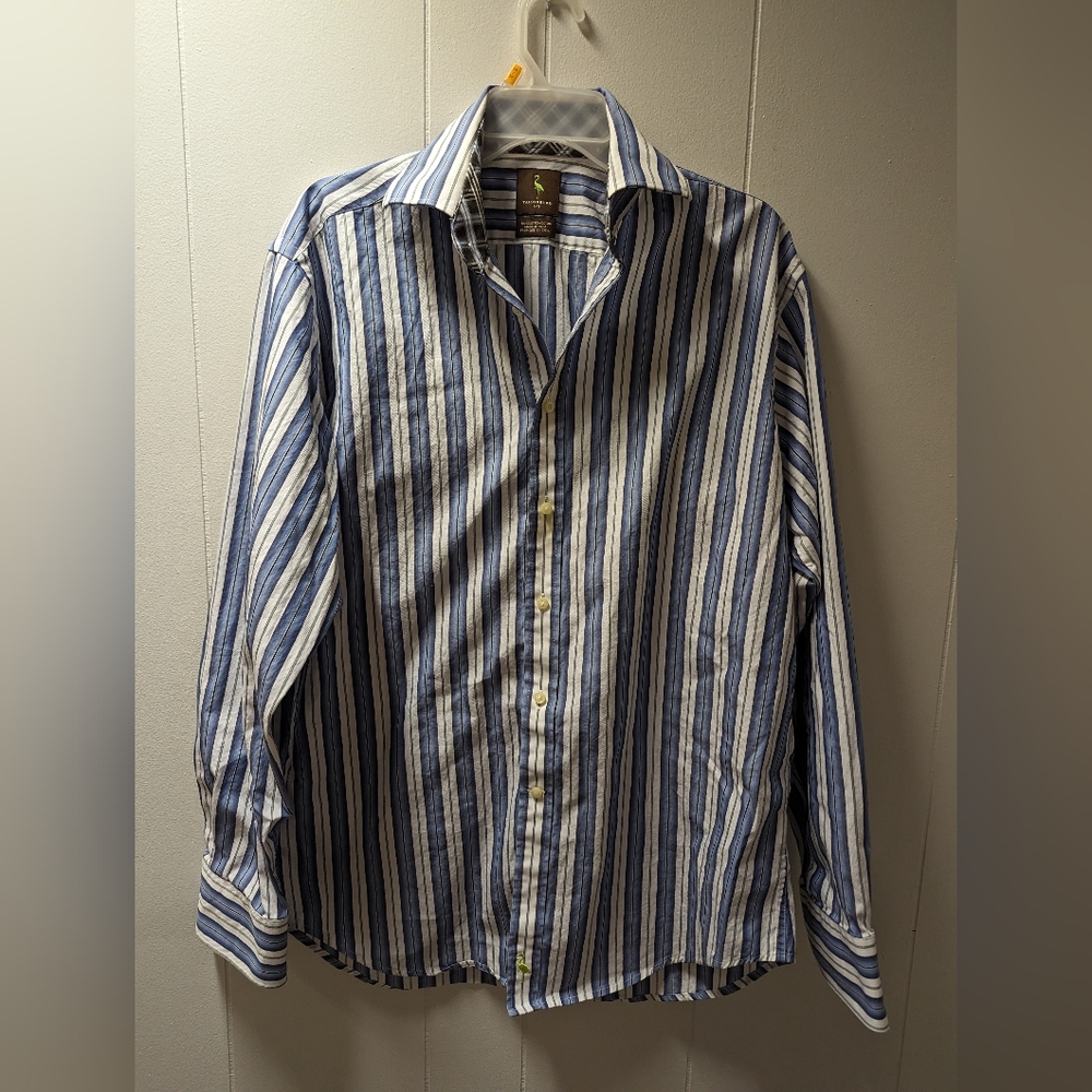 Tailorbyrd Men's Dress Shirt Size Large Blue and White